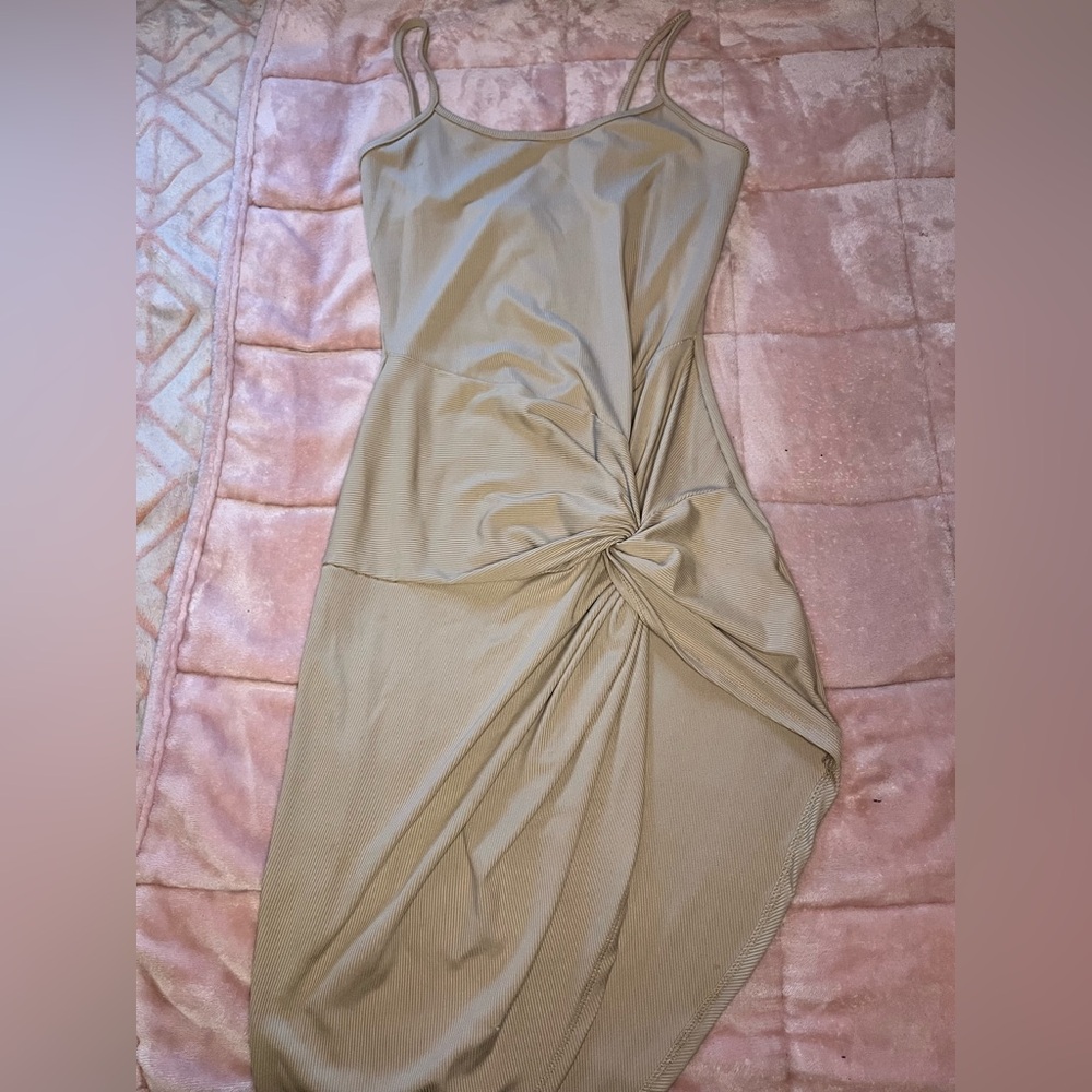 Streetwear Society Cream Ruched Strapless Bodycon Dress